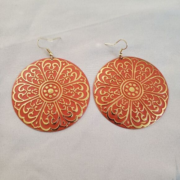 Earrings   4 for $20. 💎 - Picture 1 of 2